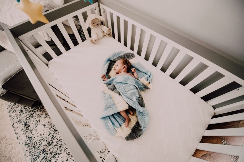 cuidados de limpeza e higiene para quarto de bebé